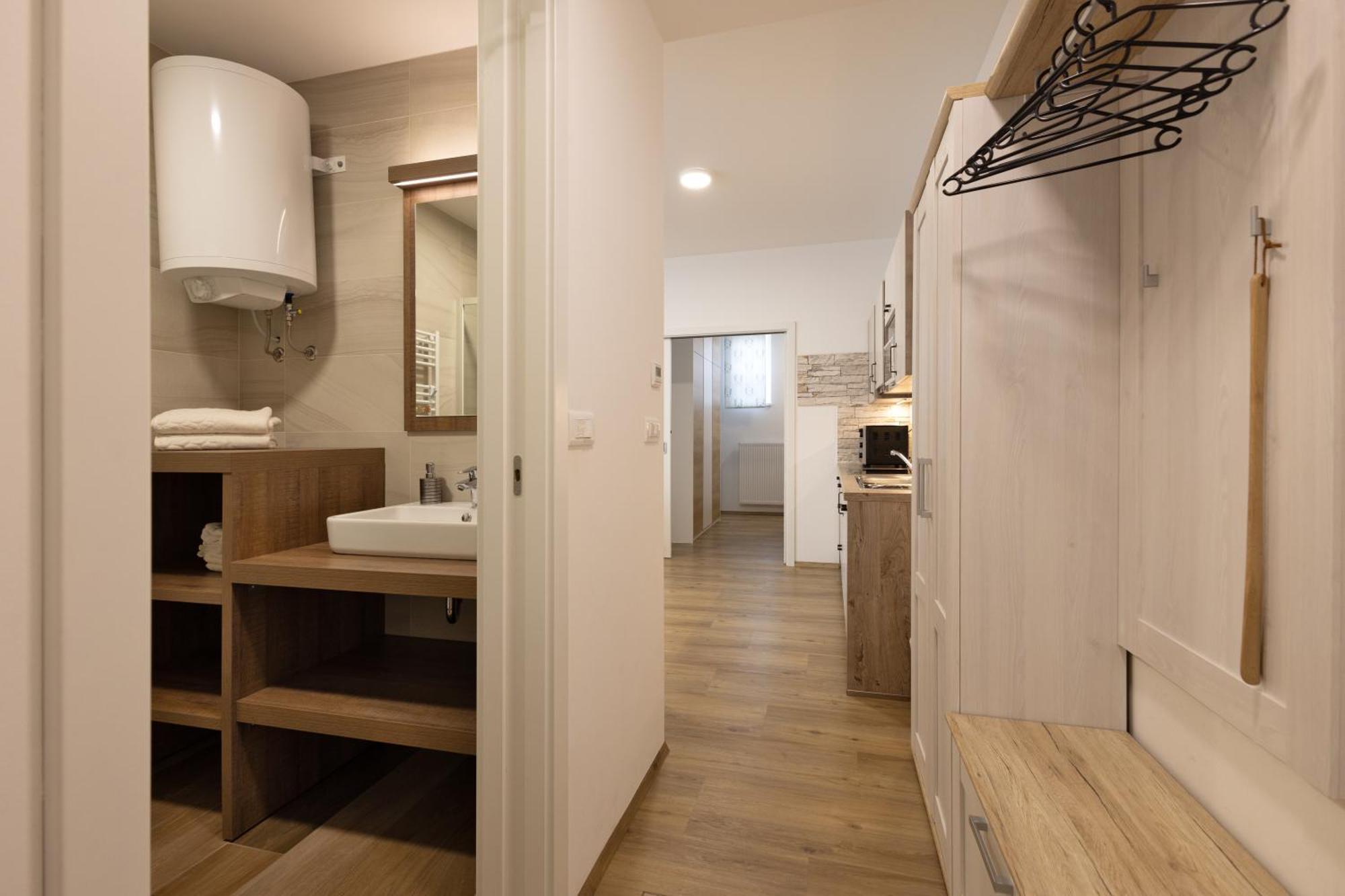 Apartmaji "La Vie Est Belle" Kranjska Gora Eksteriør billede